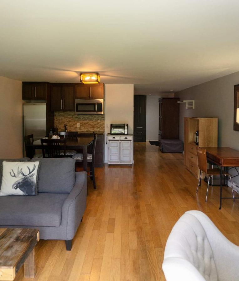 Condo Hotel Au Pied Du Mont Orford Luaran gambar